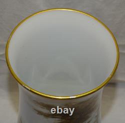 -JOLI VASE NAPOLEON III OPALINE DE CRISTAL décor PEINT XIXe collection vitrine D
