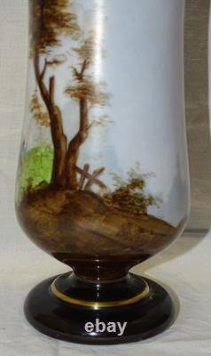 -JOLI VASE NAPOLEON III OPALINE DE CRISTAL décor PEINT XIXe collection vitrine D