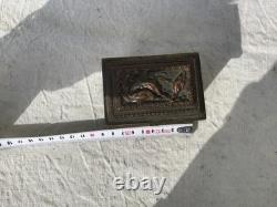 Joli Petit coffret à bijoux boîte métal argenté décor animaux Napoléon III XIXè