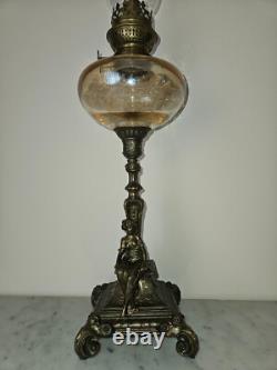LP68-Lampe à pétrole XIX ème, style Napoléon III, Décor femme romantique