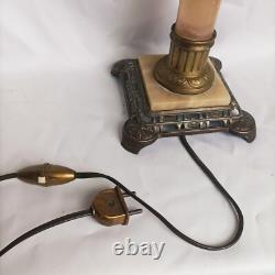 Lampe de table Napoléon III en albâtre et régule XIXe S. Hauteur 40 cm