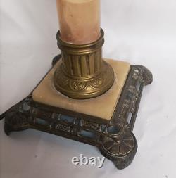 Lampe de table Napoléon III en albâtre et régule XIXe S. Hauteur 40 cm