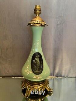 Lampe en porcelaine Vieux Paris vert céladon monture bronze XIXe Napoléon III