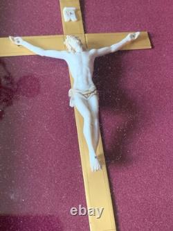 Magnifique cadre coffret XIXe Louis Philippe Napoléon III Christ sur La Croix