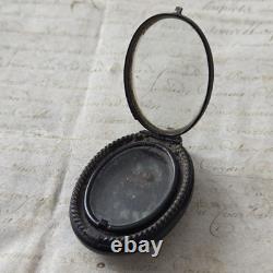 Médaillon Gutta Percha Napoléon III XIXè Victorian Mourning Locket Pendant