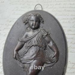 Médaillon Gutta Percha Putti XIXè Napoléon III Second Empire N°1