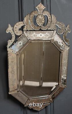 Miroir à parcloses Napoléon III Venise décor gravé fin XIXe L5210