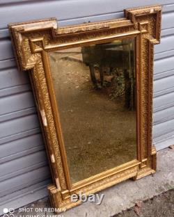 Miroir de style Napoléon III doré à la feuille XIXe siècle A restaurer