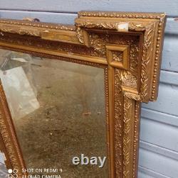 Miroir de style Napoléon III doré à la feuille XIXe siècle A restaurer