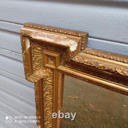 Miroir de style Napoléon III doré à la feuille XIXe siècle A restaurer