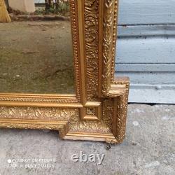 Miroir de style Napoléon III doré à la feuille XIXe siècle A restaurer