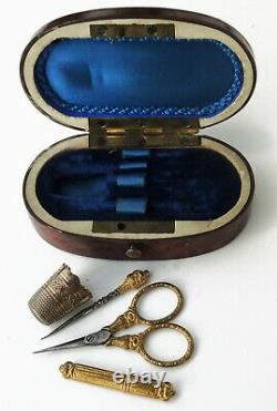 Nécessaire de couture miniature coffret ancien XIXe French Sewing etui Child