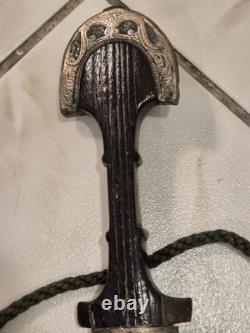 Objet Orientale Berbère En Cuivre Et Incrusté D'argent XIX° siècle 46 Cm