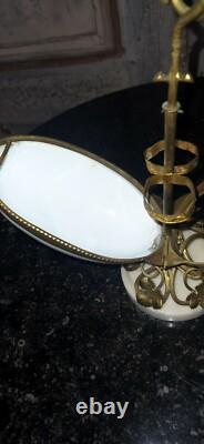 Oeuf porcelaine et laiton Napoléon III cave à parfum XIX ème présentoir h24cm