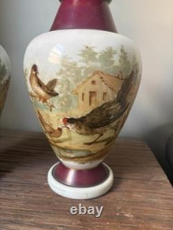 PAIRE DE GRANDS VASES OPALINE PEINTE XIX eme DECOR DE COQ POULES NAPOLEON III