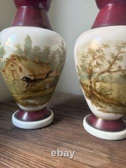 PAIRE DE GRANDS VASES OPALINE PEINTE XIX eme DECOR DE COQ POULES NAPOLEON III