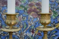 Paire De Bougeoirs En Bronze Dore Epoque XIX Periode Restauration Napoleon III
