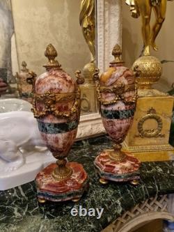 Paire De Cassolettes En Marbre Et Monture En Bronze, Époque Fin XIX Ème S