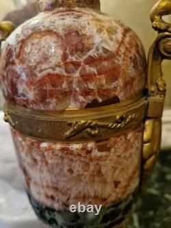 Paire De Cassolettes En Marbre Et Monture En Bronze, Époque Fin XIX Ème S