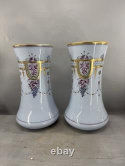 Paire Vase opaline Mauve XIXe doré main France Napoléon III Baccarat