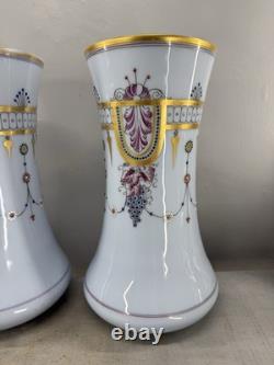 Paire Vase opaline Mauve XIXe doré main France Napoléon III Baccarat