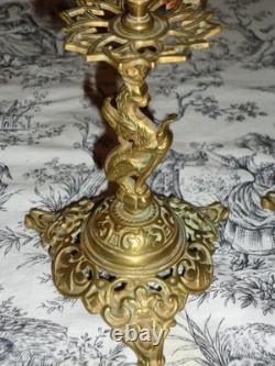 Paire de Chandeliers Bougeoirs XIXè Dragon ailé Griffon Hippogriffe Napoléon III