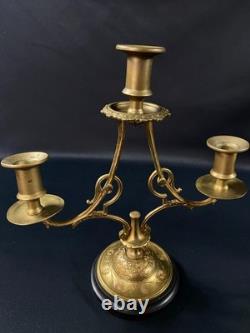 Paire de bouts de table bougeoirs en bronze sur socle onyx XIXe Napoléon III