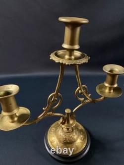 Paire de bouts de table bougeoirs en bronze sur socle onyx XIXe Napoléon III