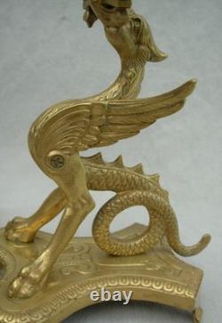 Paire de chandeliers en bronze griffons fin XIX