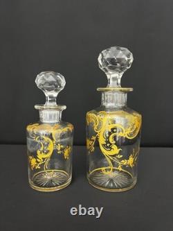 Paire de flacons anciens en cristal doré fin XIXe / début XXe siècle