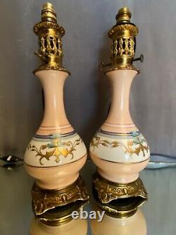Paire de lampes en porcelaine Vieux Paris milieu XIXe
