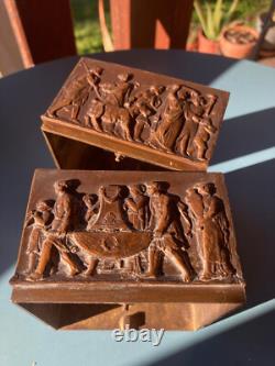 Paire de sabots de pied de meuble anciens en laiton- décor Néo Classique XIXe