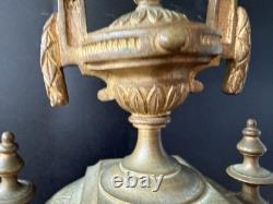 Pendule Empire bronze doré têtes de bélier France XIXe Napoléon III CheminClock