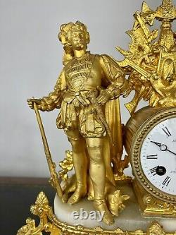 Pendule En Bronze Dorée Du XIX Eme Signé Par Sarrazin à Paris Napoléon III