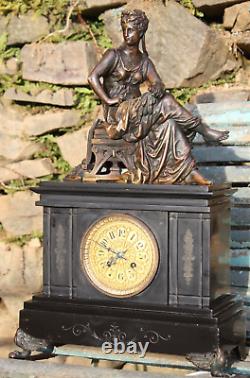 Pendule Napoléon III Bronze par Eutrope Bouret Femme assise statue horloge XIX