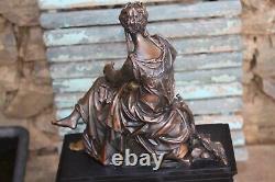 Pendule Napoléon III Bronze par Eutrope Bouret Femme assise statue horloge XIX