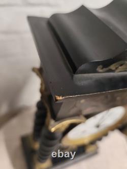 Pendule portique Napoléon III colonnes torsadées mouvement Japy Frères XIXe