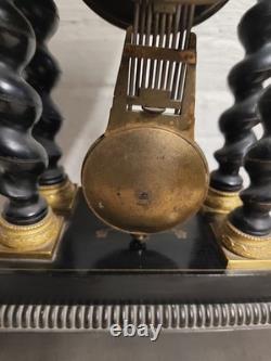 Pendule portique Napoléon III colonnes torsadées mouvement Japy Frères XIXe