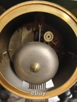 Pendule portique Napoléon III colonnes torsadées mouvement Japy Frères XIXe