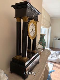 Pendule portique Napoléon III laiton / nacre Mouvement Japy Frères XIXe