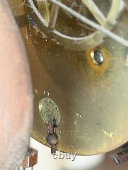 Pendule portique Napoléon III laiton / nacre Mouvement Japy Frères XIXe