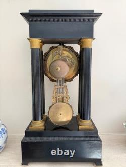Pendule portique Napoléon III laiton / nacre Mouvement Japy Frères XIXe