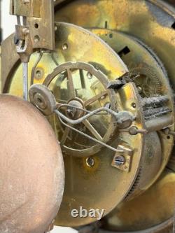 Pendule portique Napoléon III laiton / nacre Mouvement Japy Frères XIXe