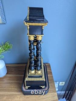Pendule portique colonnes torses Napoléon III bronze doré XIXe Pendule portique colonnes torses Napoléon III bronze doré XIXe