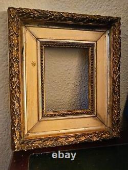 Petit cadre bois doré à La Feuille ancien/ XIX Ème. Antique Gold Frame. Napoleon3