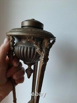 Pied Lampe à pétrole Athénienne Empire bronze personnages XIXè siècle sphinges