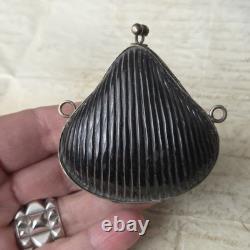 Porte Monnaie Ancien Fin XIXè Napoléon III Réalisé avec une Noix Victorian