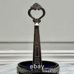 Quatre salières en argent massif Napoléon III XIXe pieds boucs M3918