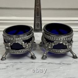 Quatre salières en argent massif Napoléon III XIXe pieds boucs M3918