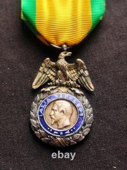 RARE MÉDAILLE MILITAIRE NAPOLÉON III SECOND EMPIRE 19e XIXe 2ème TYPE NON SIGNÉE
